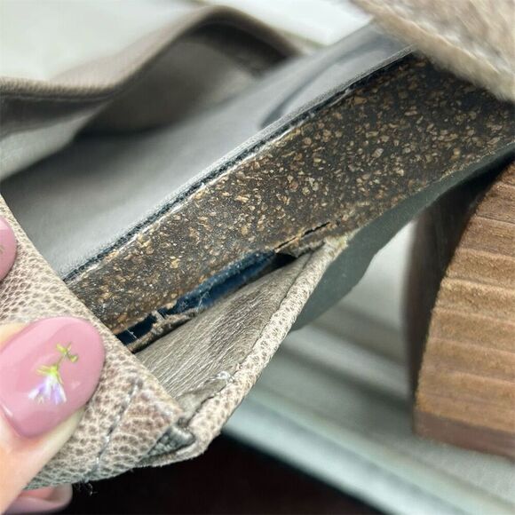 OTBT Patchouli Ruched Gray Leather Back Zipper Heeled Sandals Size 9M Open Toe - Picture 14 of 14